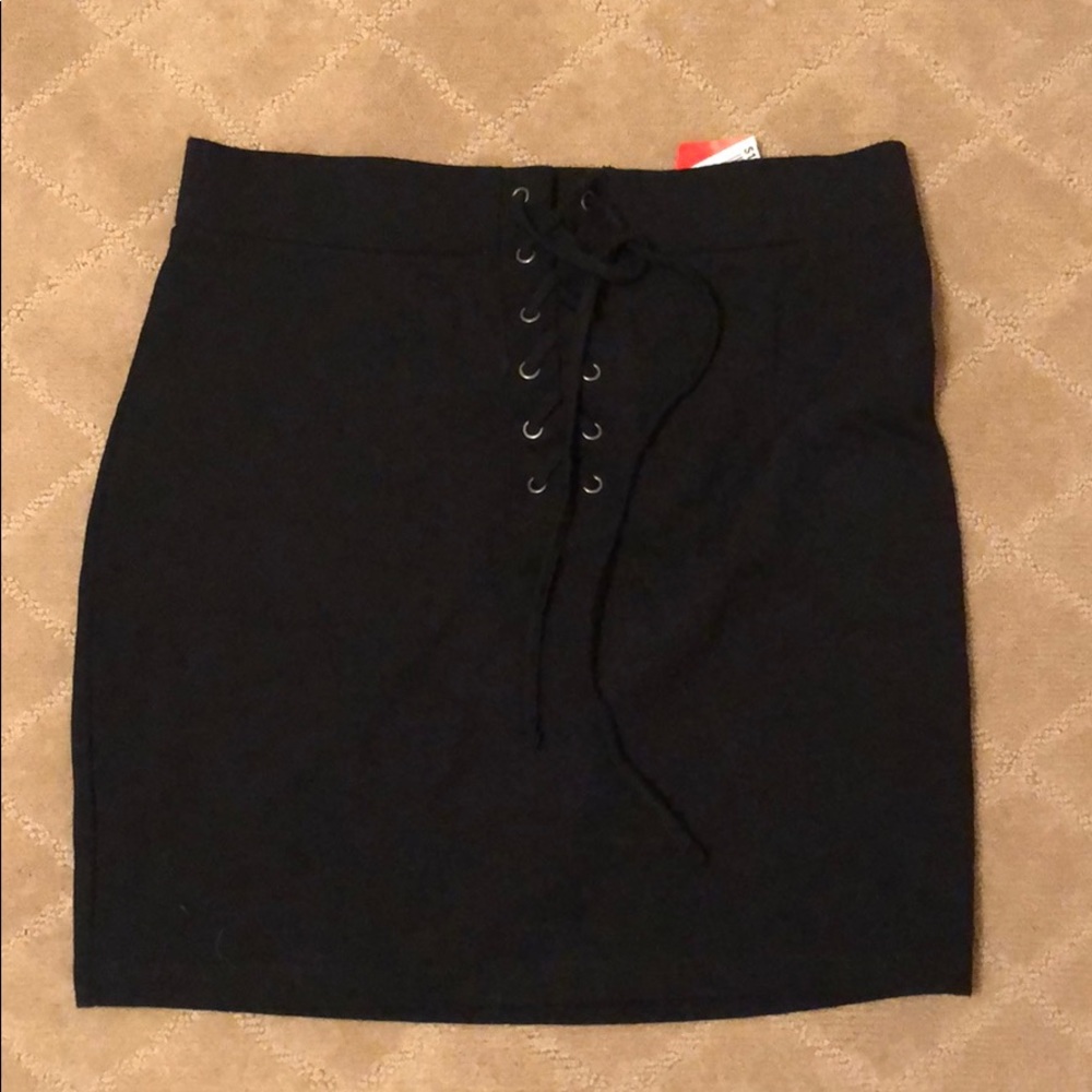 Forever 21 black tie up skirt
